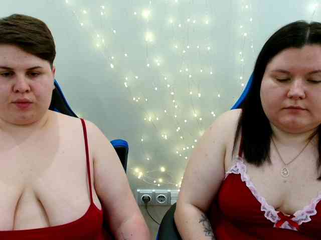 BeckyAndEllen webcam