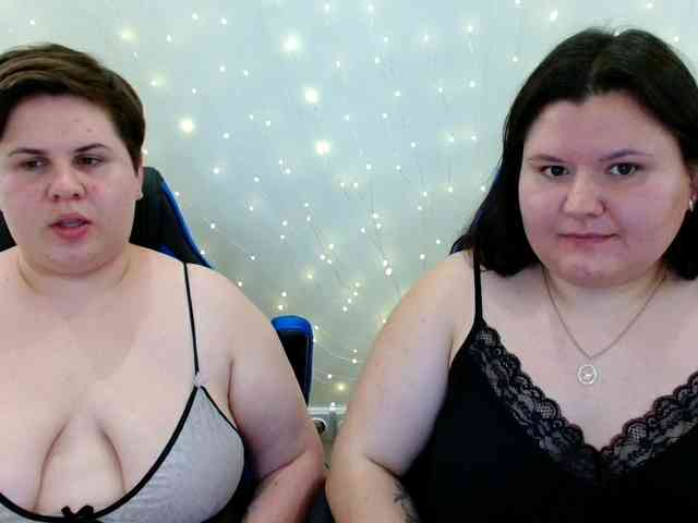 BeckyAndEllen webcam