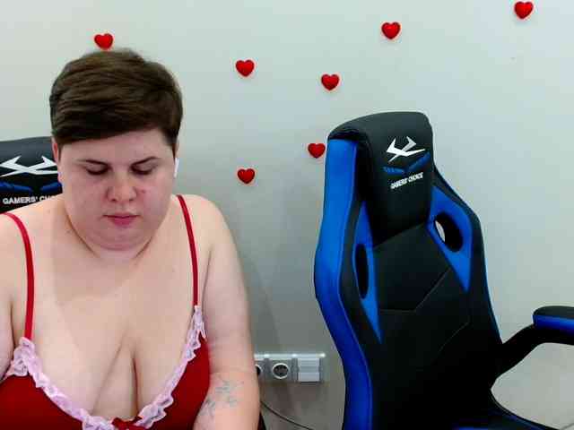 BeckyAndEllen webcam