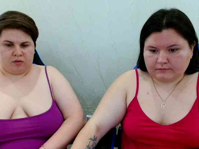 BeckyAndEllen webcam