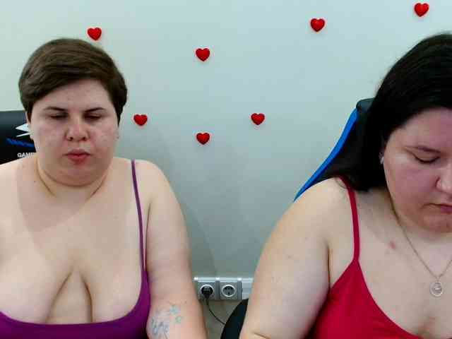 BeckyAndEllen webcam