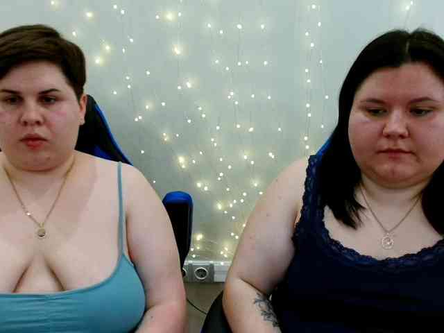 BeckyAndEllen webcam