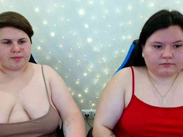 BeckyAndEllen webcam