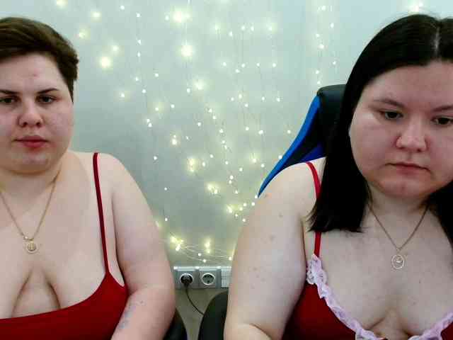 BeckyAndEllen webcam