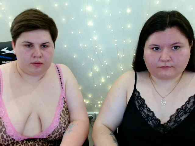BeckyAndEllen webcam