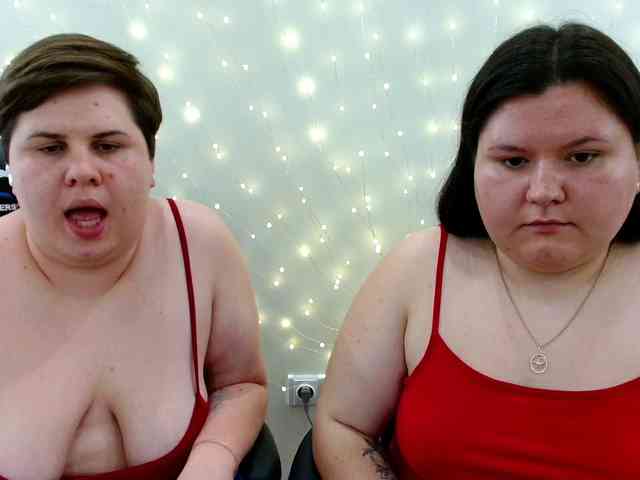 BeckyAndEllen webcam