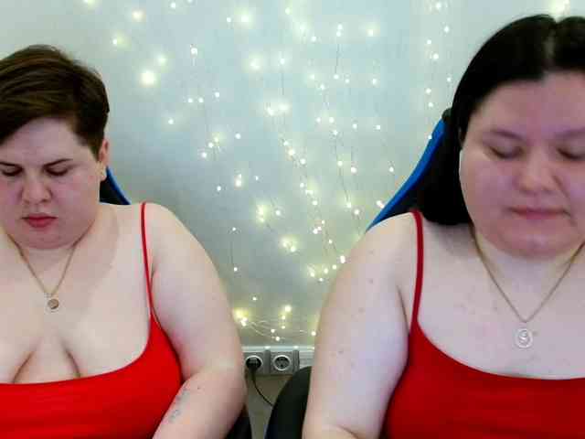BeckyAndEllen webcam