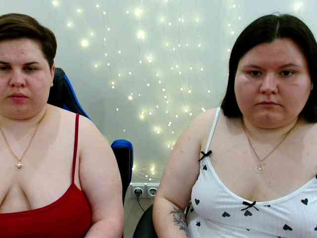 BeckyAndEllen webcam
