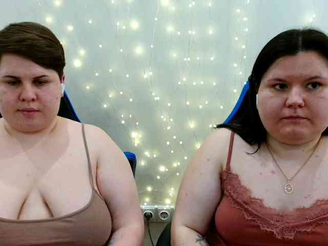 Модель: BeckyAndEllen