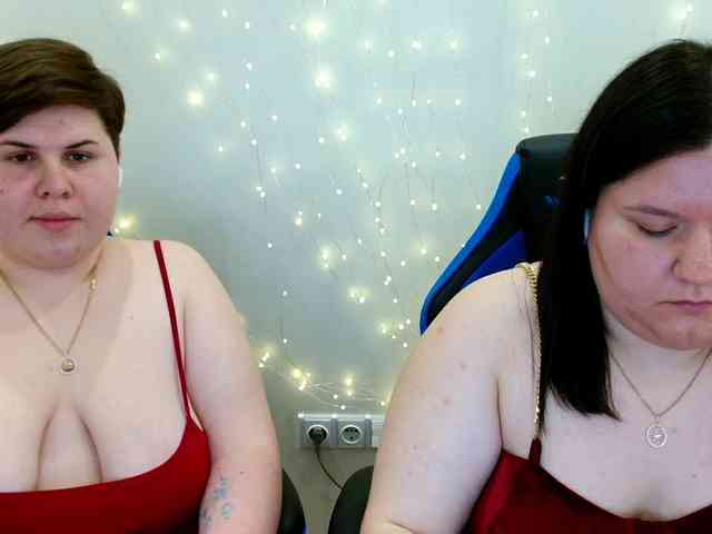 BeckyAndEllen webcam