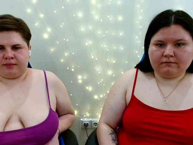 BeckyAndEllen webcam