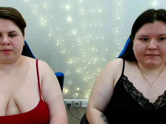 BeckyAndEllen webcam