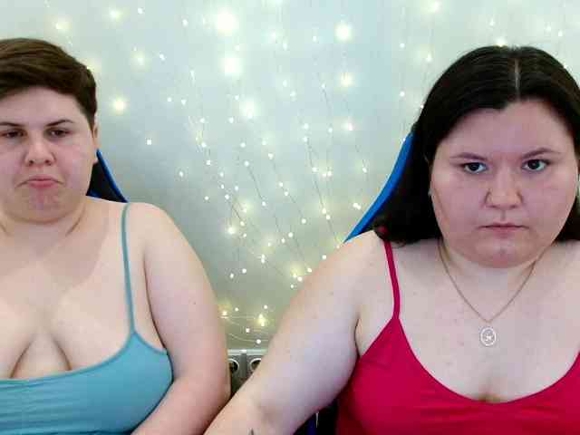 BeckyAndEllen webcam