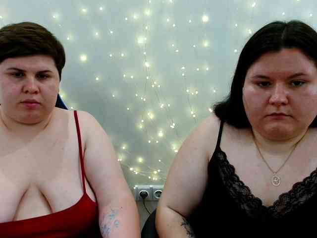 BeckyAndEllen webcam