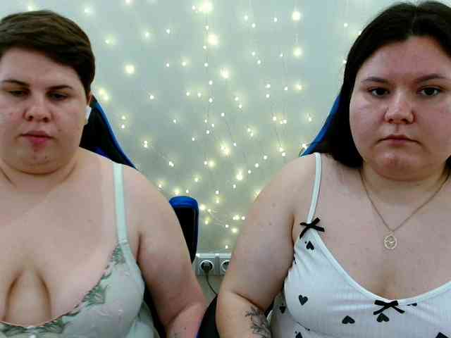 BeckyAndEllen webcam