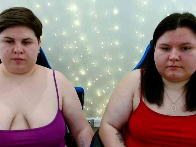 BeckyAndEllen webcam