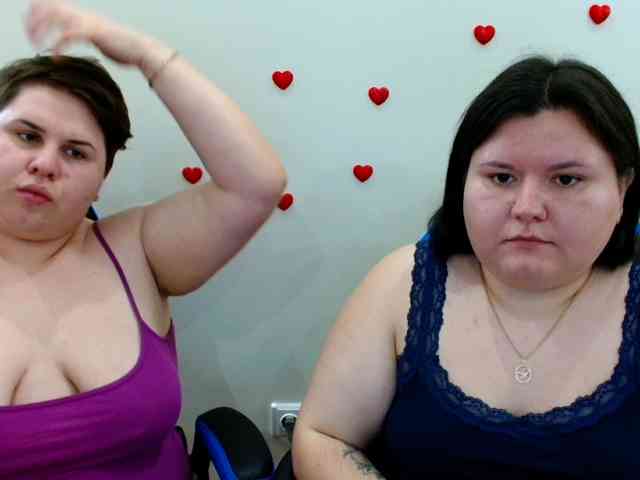 BeckyAndEllen webcam