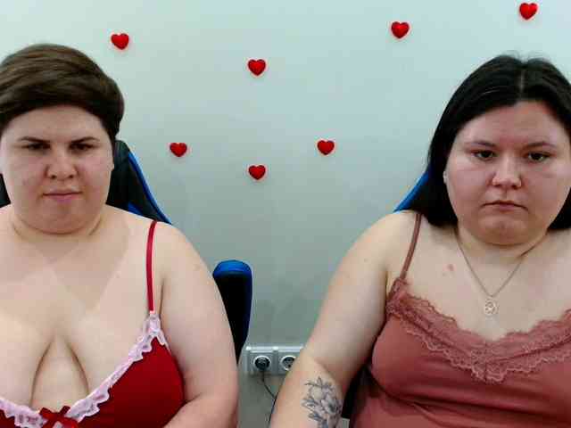 BeckyAndEllen webcam