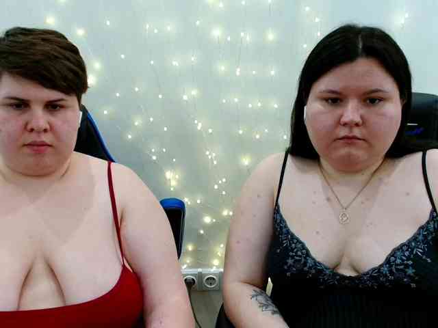 BeckyAndEllen webcam