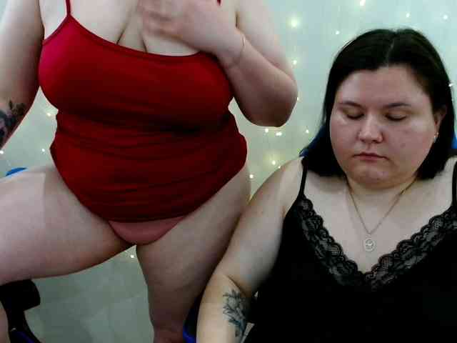 BeckyAndEllen webcam