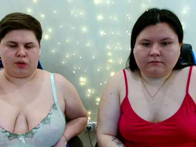 BeckyAndEllen webcam