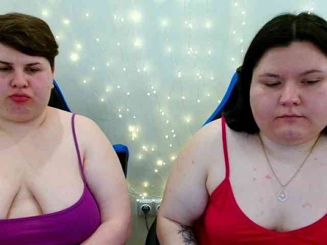 BeckyAndEllen webcam