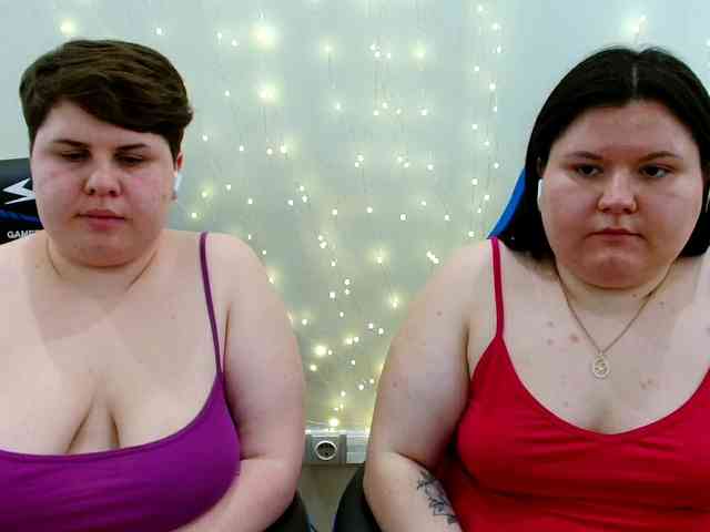 BeckyAndEllen webcam
