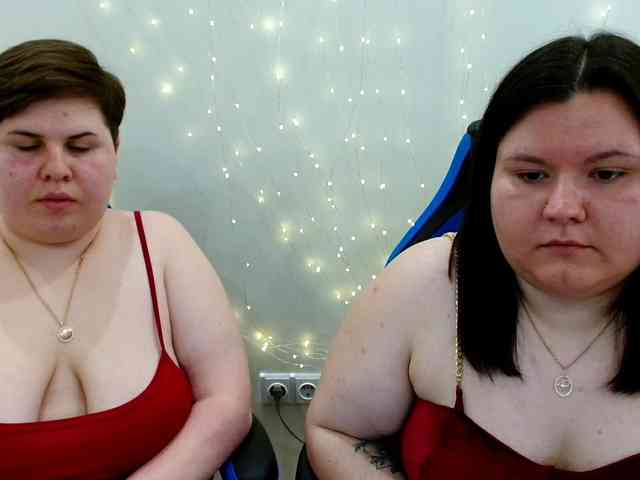 BeckyAndEllen webcam