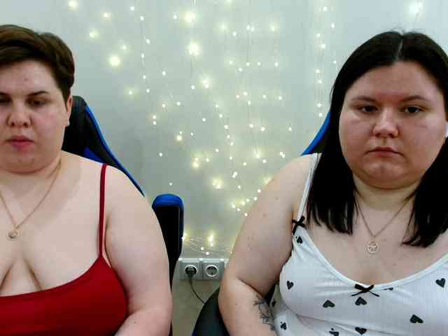 BeckyAndEllen webcam