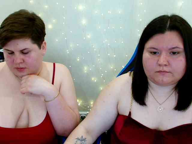 BeckyAndEllen webcam