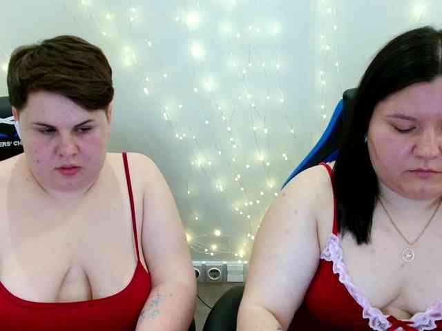 BeckyAndEllen webcam