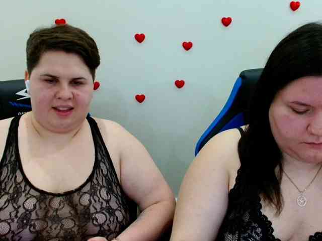 BeckyAndEllen webcam