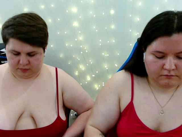 BeckyAndEllen webcam