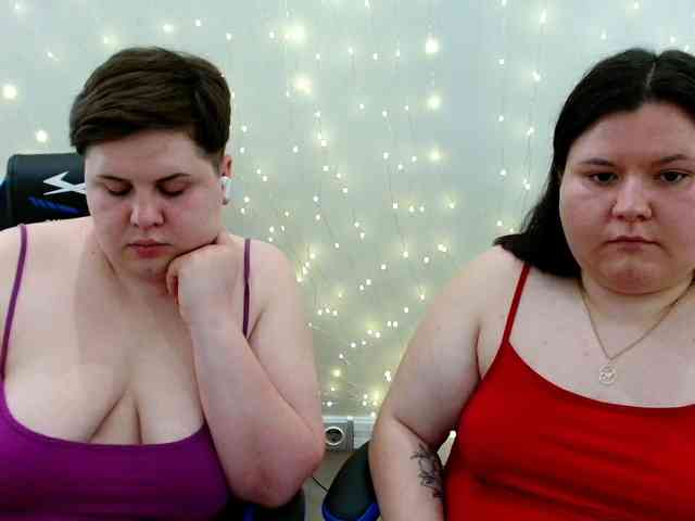BeckyAndEllen webcam