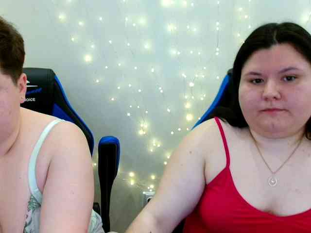 BeckyAndEllen webcam