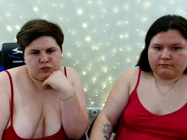 BeckyAndEllen webcam
