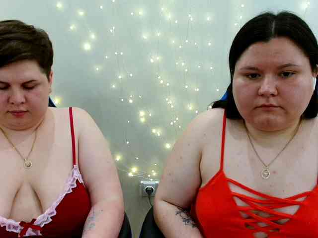BeckyAndEllen webcam