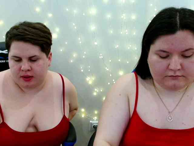 BeckyAndEllen webcam