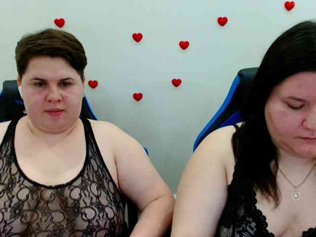 BeckyAndEllen webcam