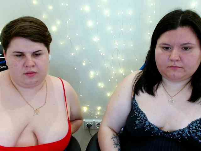 BeckyAndEllen webcam