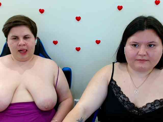 BeckyAndEllen webcam