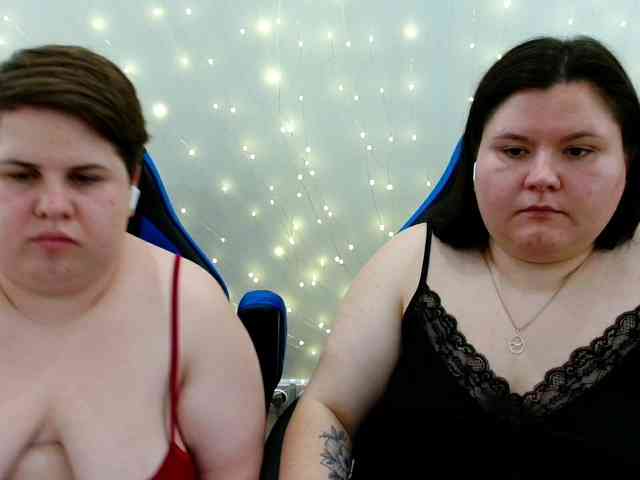 BeckyAndEllen webcam