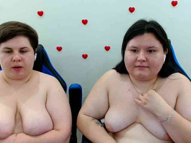 BeckyAndEllen webcam