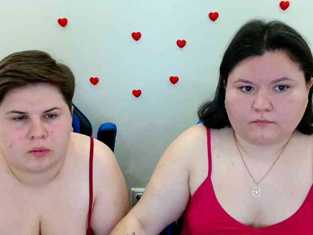 BeckyAndEllen webcam
