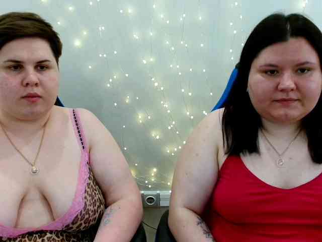 BeckyAndEllen webcam