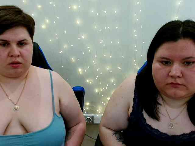 BeckyAndEllen webcam