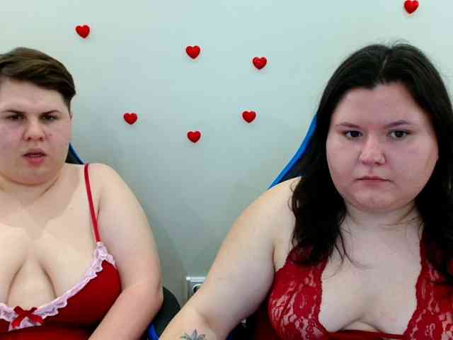 Model: BeckyAndEllen