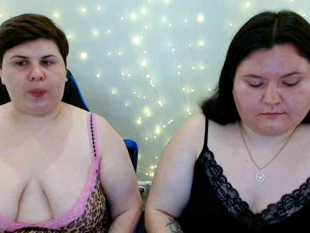 BeckyAndEllen Live Webcam on BongaCams