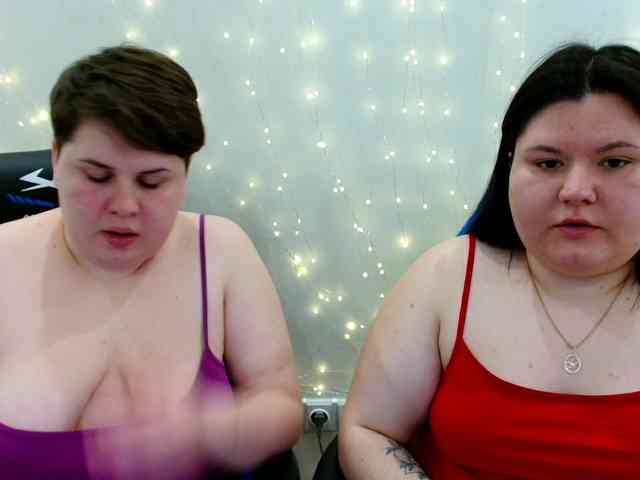 BeckyAndEllen webcam