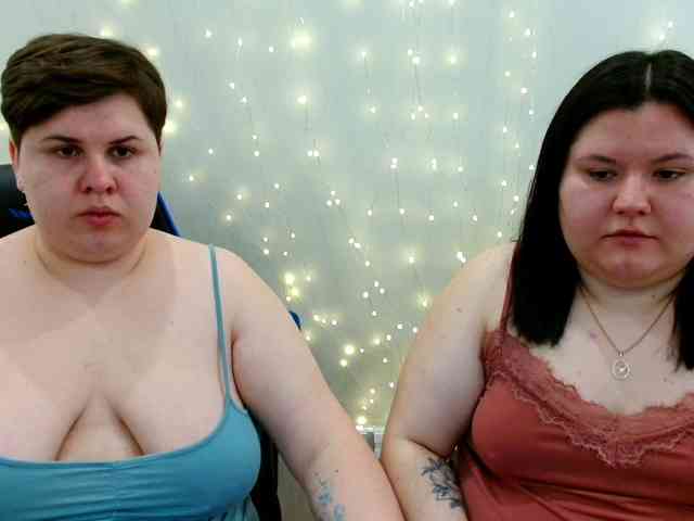 BeckyAndEllen webcam